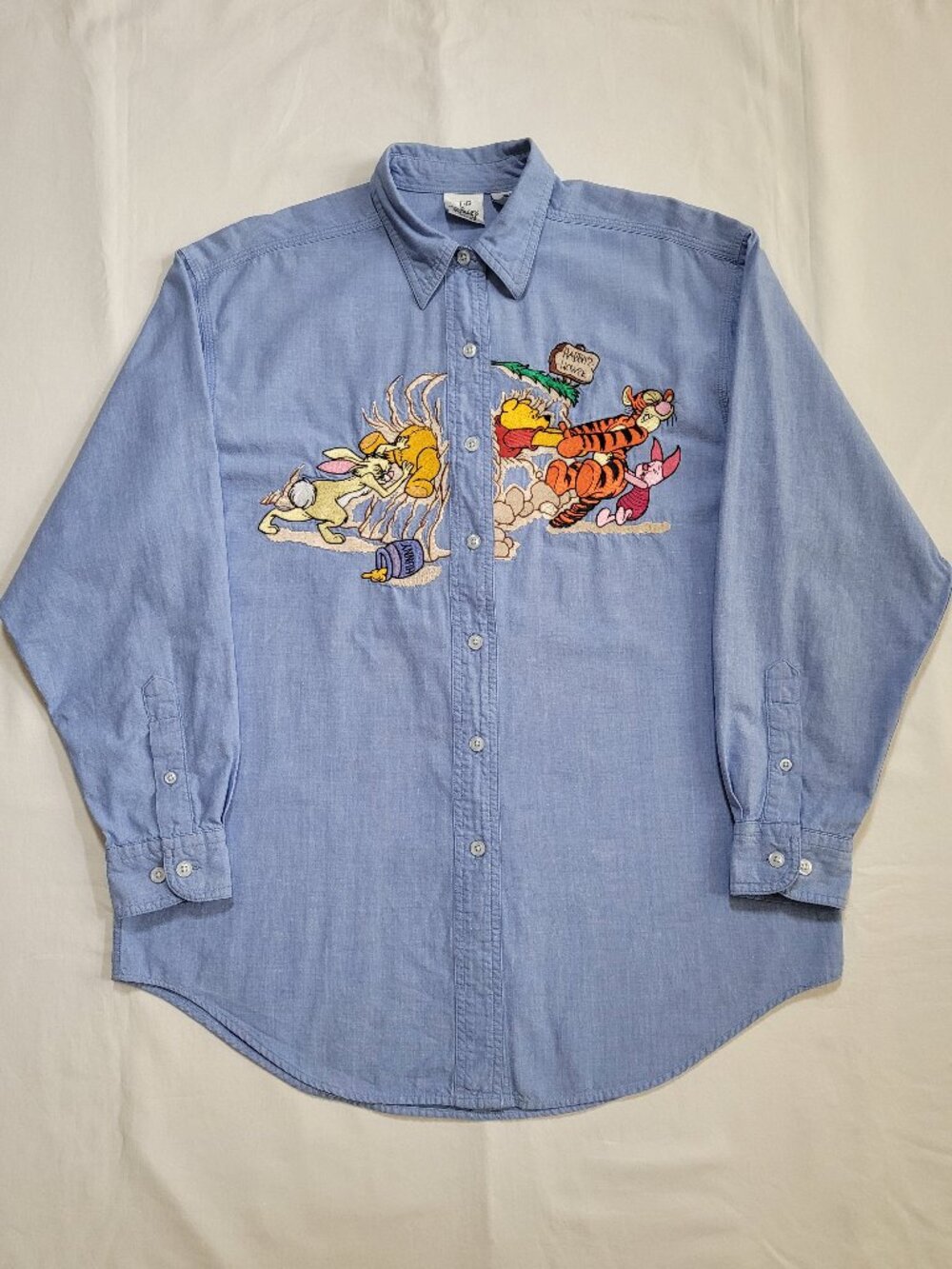 Vintage 90s Disney Store Winnie the Pooh Embroidered Denim Shirt Blue Button Up - Picture 2 of 9
